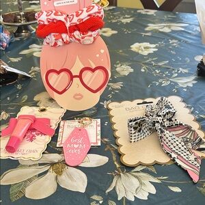 Hair tie and  Bag Charm Set